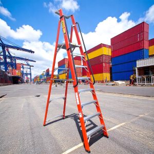 Escalera de Tijera con Plataforma en Fibra de Vidrio Certificada 7 pasos